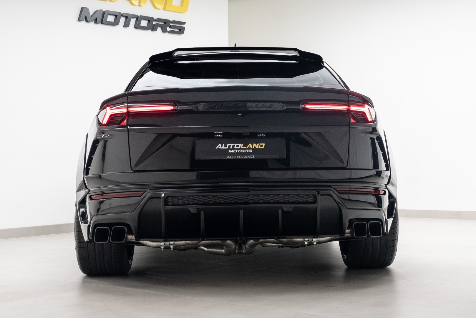 2024 URUS BY NOVITEC | FULL CARBON | BANG OLUFSEN | HIGH SPEC